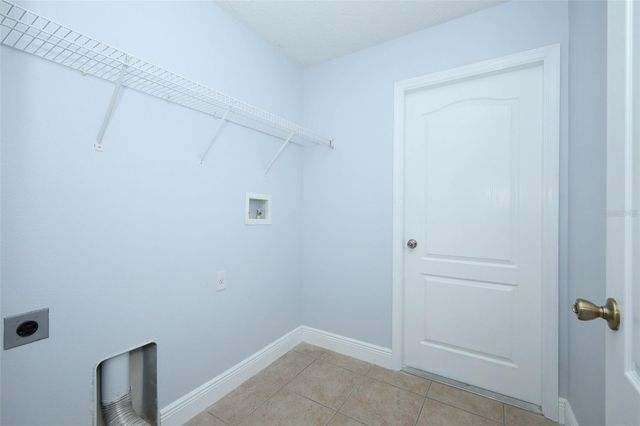 2106 THE OAKS BOULEVARD, Kissimmee, FL 34746