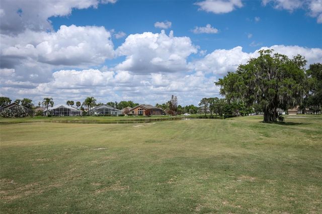 2106 THE OAKS BOULEVARD, Kissimmee, FL 34746