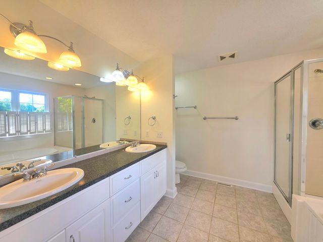 218 Cahas LN, Boones Mill, VA 24065
