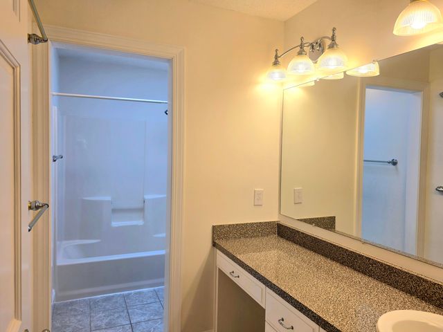 218 Cahas LN, Boones Mill, VA 24065