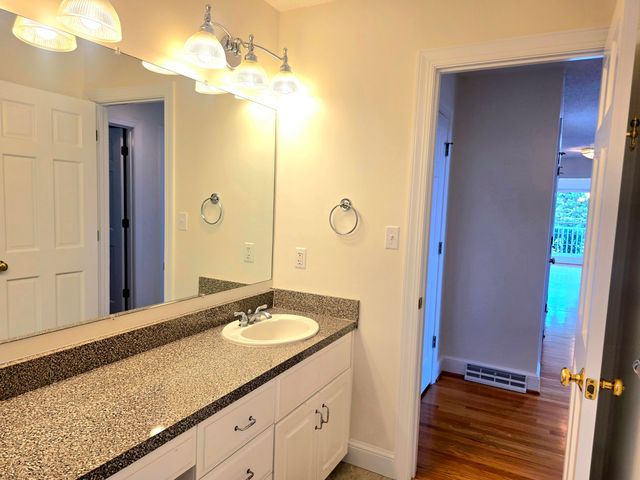 218 Cahas LN, Boones Mill, VA 24065