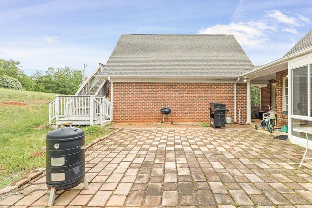 218 Cahas LN, Boones Mill, VA 24065