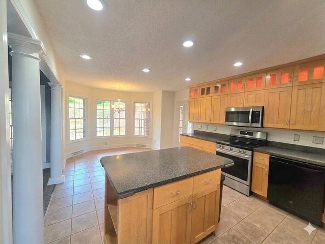 218 Cahas LN, Boones Mill, VA 24065