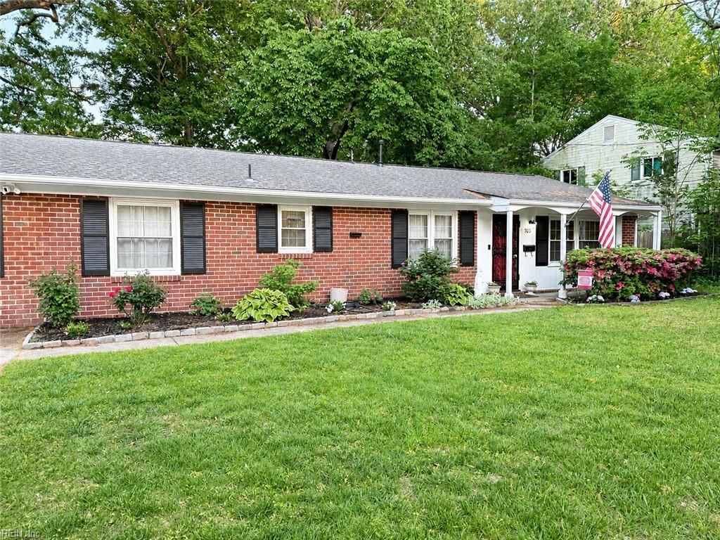 708 Northgate CT, Virginia Beach, VA 23452