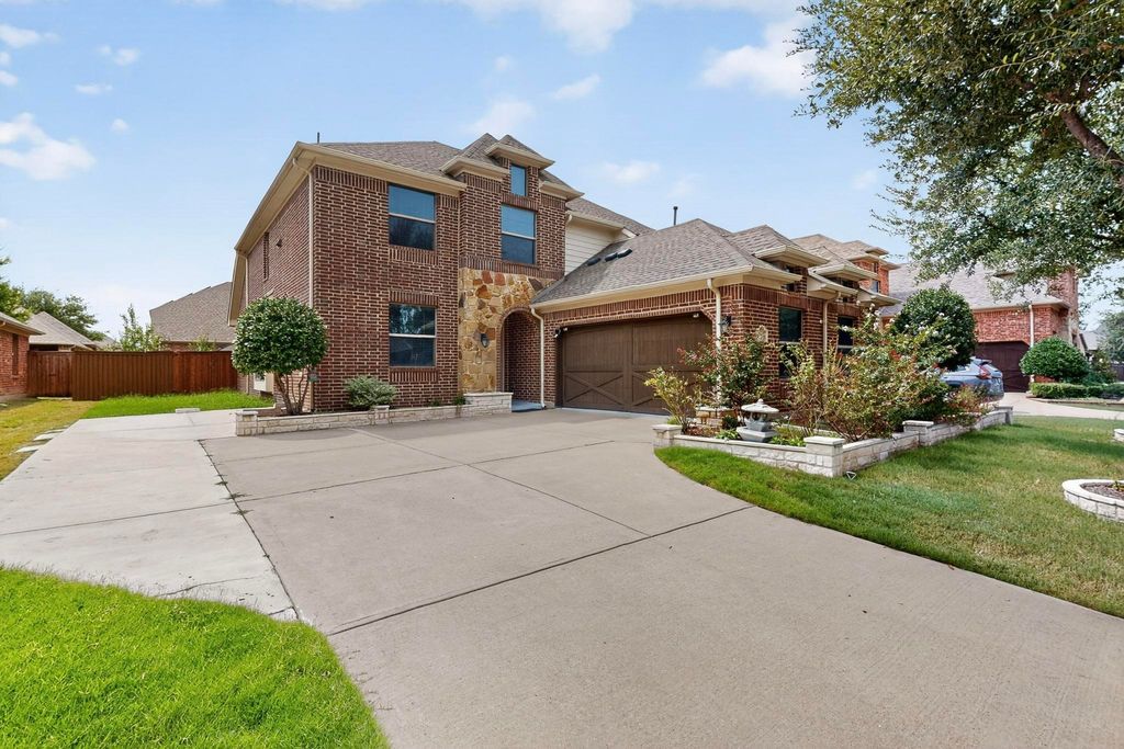 604 N Knightsbridge Lane, Keller, TX 76248