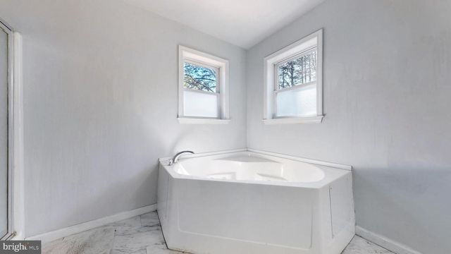 519 DELAWARE AVENUE, Egg Harbor Township, NJ 08234