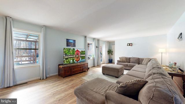 519 DELAWARE AVENUE, Egg Harbor Township, NJ 08234