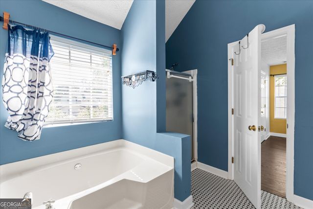 563 Lone Oak Drive, Lithonia, GA 30058