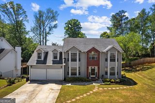 563 Lone Oak Drive, Lithonia, GA 30058