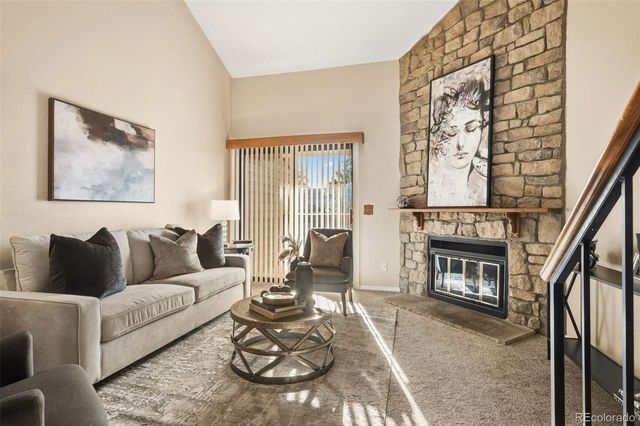 326 Wright Street 305, Lakewood, CO 80228