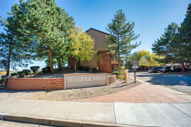 326 Wright Street 305, Lakewood, CO 80228