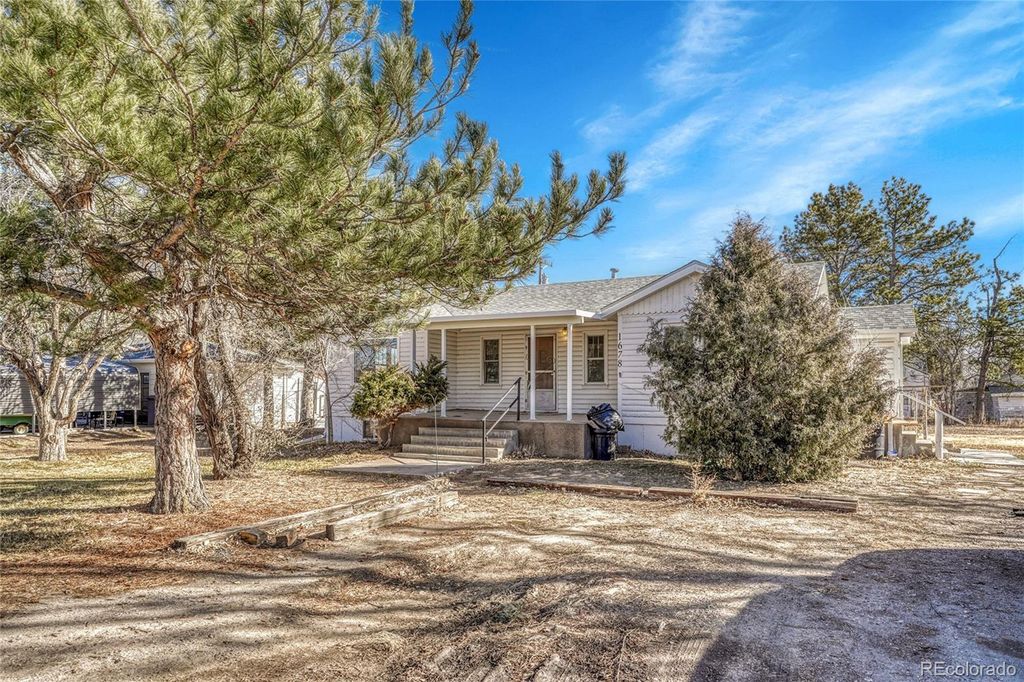 1678 Arapahoe Street, Strasburg, CO 80136