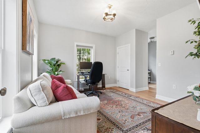 925 Pleasant St, Attleboro, MA 02703