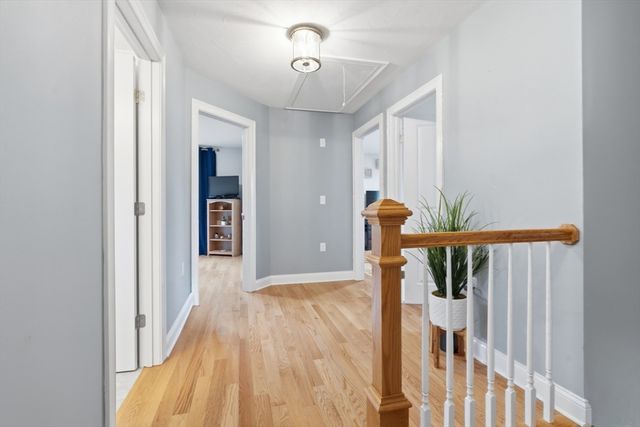 925 Pleasant St, Attleboro, MA 02703