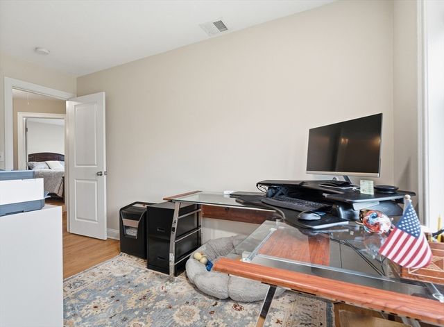 925 Pleasant St, Attleboro, MA 02703