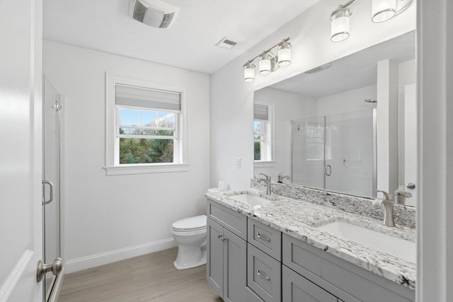 925 Pleasant St, Attleboro, MA 02703