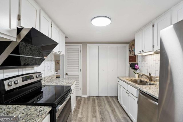 7750 Roswell Road 5A, Atlanta, GA 30350