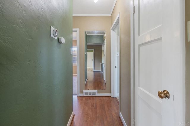 8518 12th Avenue, Hanford, CA 93230