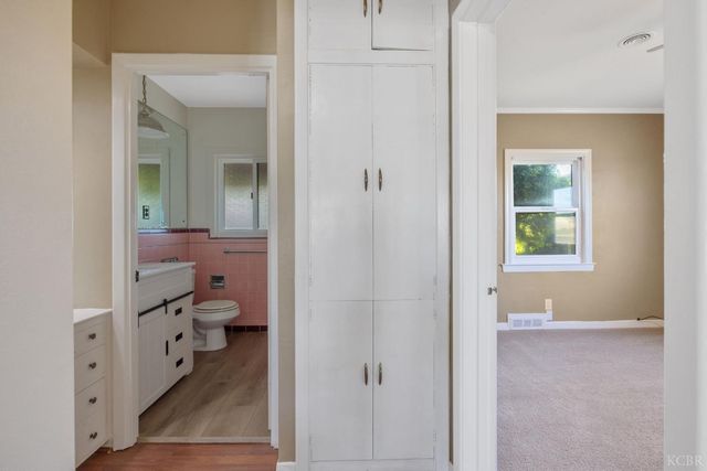 8518 12th Avenue, Hanford, CA 93230