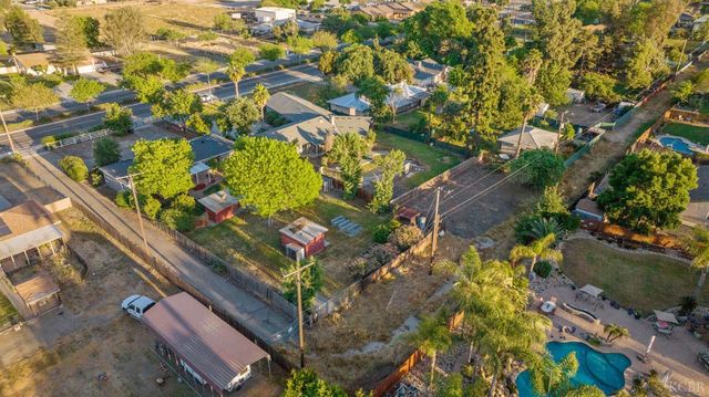 8518 12th Avenue, Hanford, CA 93230