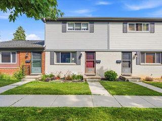 3148 Williamsburg Road, Ann Arbor, MI 48108