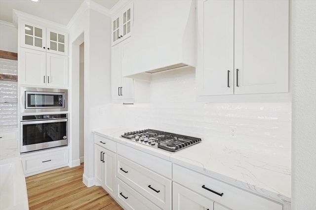 417 Cole Lane, Midlothian, TX 76065