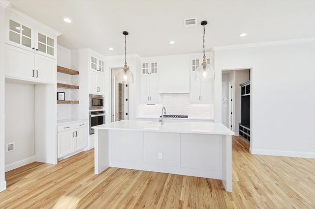 417 Cole Lane, Midlothian, TX 76065