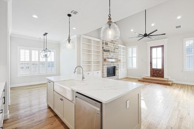 417 Cole Lane, Midlothian, TX 76065