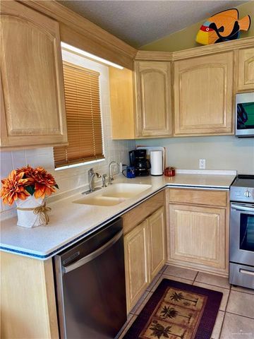 586 Star Fish Drive, Port Isabel, TX 78578