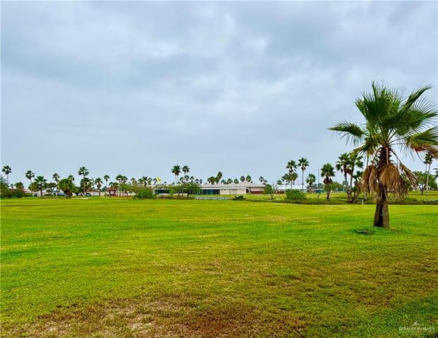 586 Star Fish Drive, Port Isabel, TX 78578