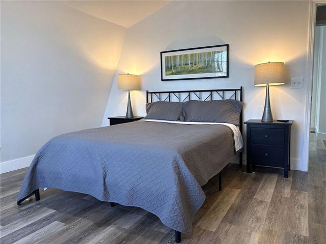 6995 Lakeside Place, Gainesville, GA 30506