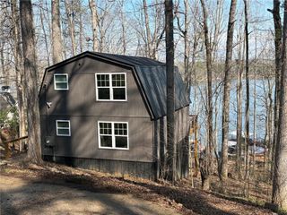 6995 Lakeside Place, Gainesville, GA 30506
