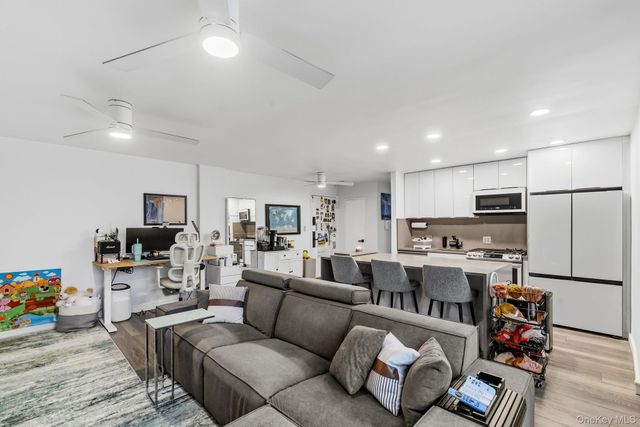 50 Fort Place A6A, Staten Island, NY 10301