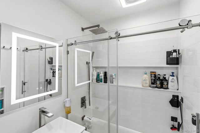 50 Fort Place A6A, Staten Island, NY 10301