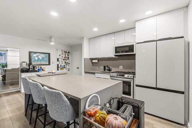 50 Fort Place A6A, Staten Island, NY 10301