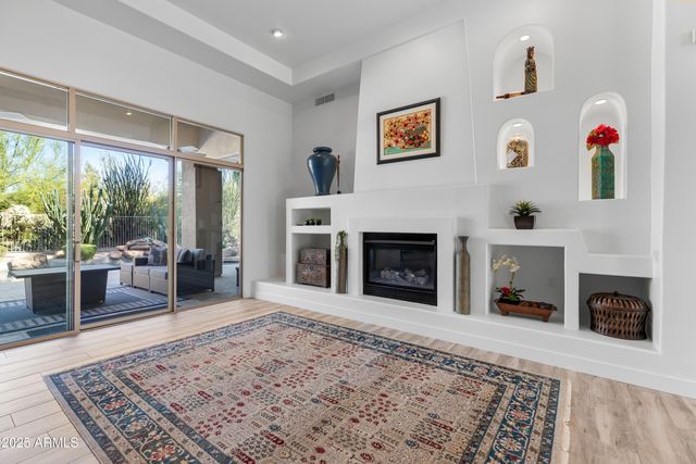 9626 E Peak View Road, Scottsdale, AZ 85262