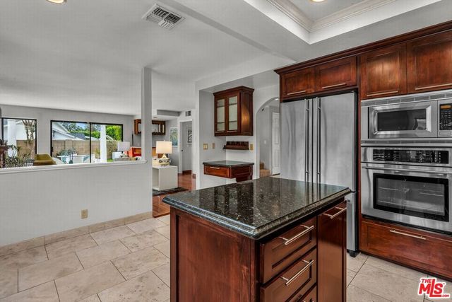13250 Fulton Court, Sherman Oaks, CA 91401