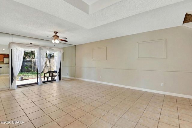 3960 Oak Trail Run Apt 2101, Port Orange, FL 32127
