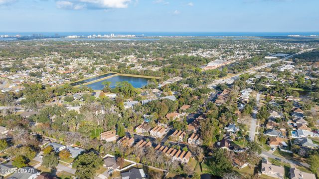 3960 Oak Trail Run Apt 2101, Port Orange, FL 32127