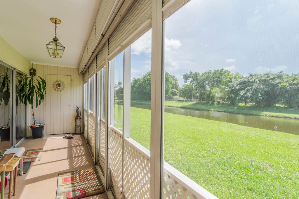 10693 N Military Trail 11, Palm Beach Gardens, FL 33410