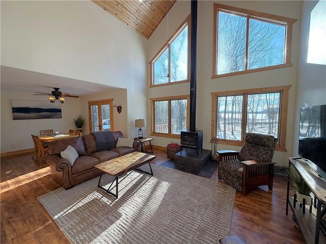 15045 290th Avenue, New Auburn, WI 54757