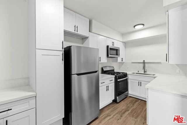 7825 W Manchester Avenue 28, Playa Del Rey, CA 90293