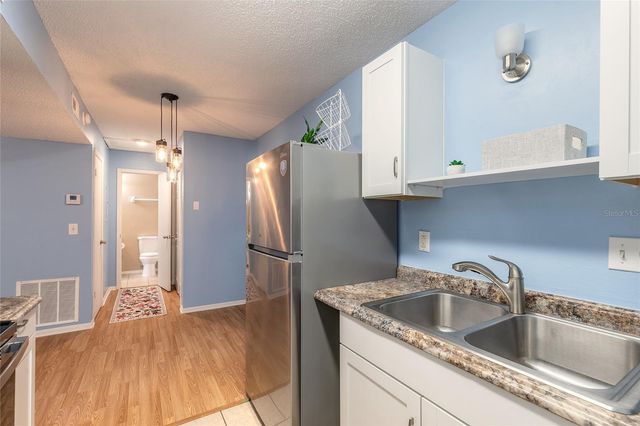 1600 BIG TREE ROAD B7, South Daytona, FL 32119