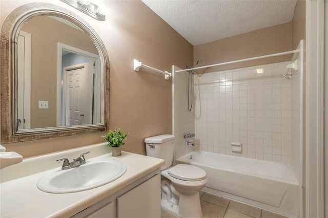 1600 BIG TREE ROAD B7, South Daytona, FL 32119
