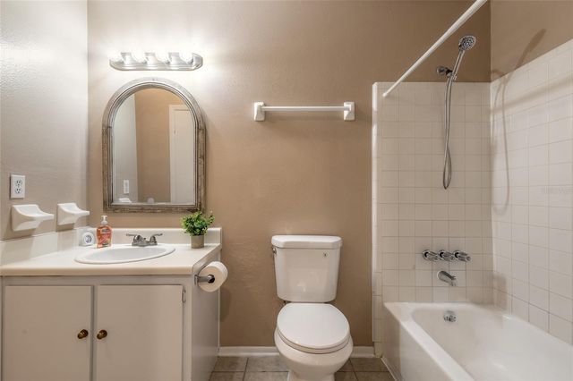 1600 BIG TREE ROAD B7, South Daytona, FL 32119