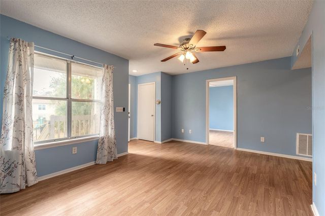 1600 BIG TREE ROAD B7, South Daytona, FL 32119