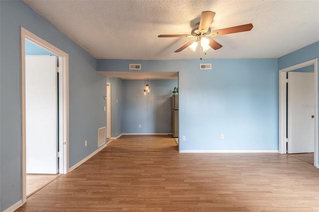 1600 BIG TREE ROAD B7, South Daytona, FL 32119