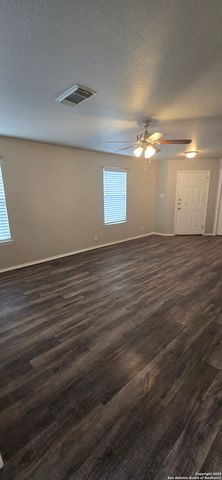 8022 Braes, San Antonio, TX 78254