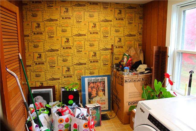 67 Dexter Road, Scituate, RI 02857