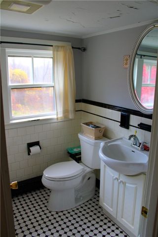 67 Dexter Road, Scituate, RI 02857